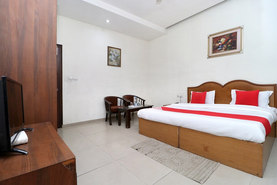 OYO 24730 Hotel Terrace, Pathankot, Pathankot