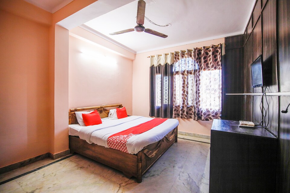 OYO 24753 Hotel Preet, Mandi, Mandi