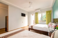 OYO 254 White House In