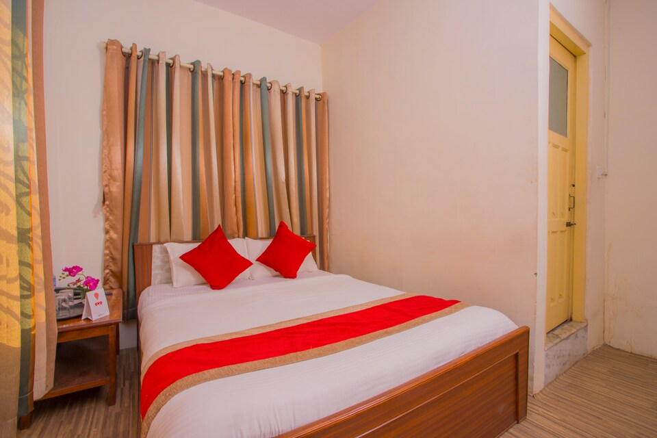 OYO 255 White Zambala Hotel, Boudha Kathmandu, Kathmandu