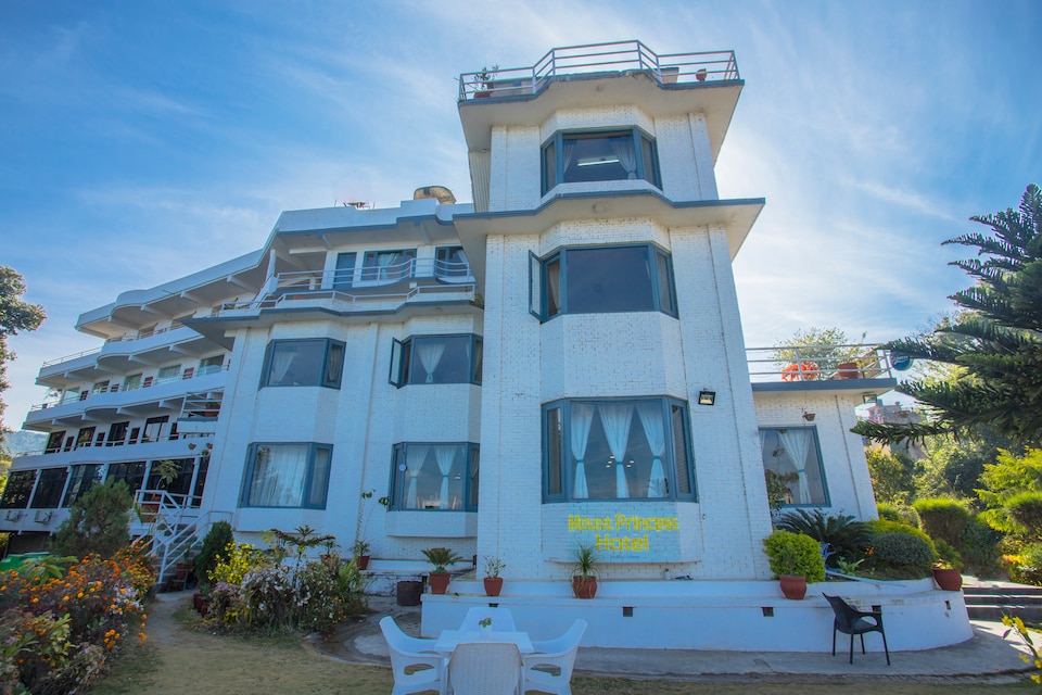 OYO 256 Mount Princess Hotel, Dhulikhel Dhulikhel, Dhulikhel