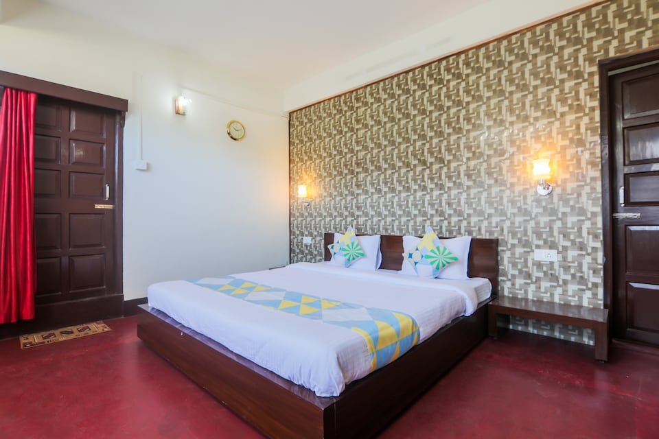 OYO Home Luxe 24769 Graceful Stay, Shillong, Shillong