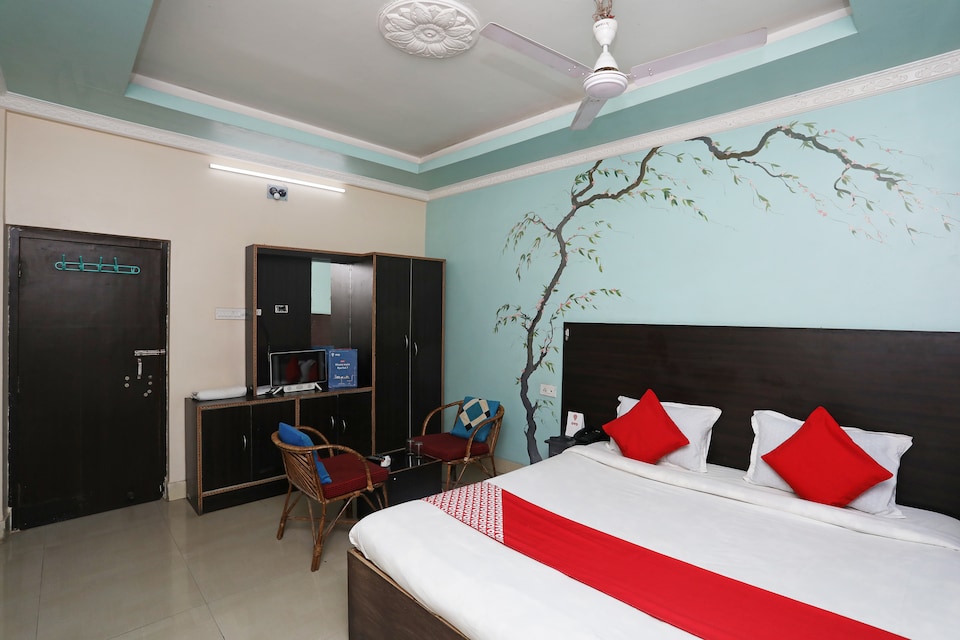 OYO 24781 Rangamati Garden Resort, Shantiniketan, Shantiniketan