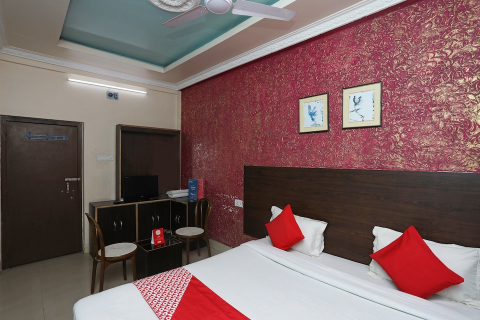 OYO 24781 Rangamati Garden Resort, Shantiniketan, Shantiniketan