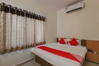 OYO Mishra Residency