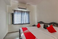 OYO Mishra Residency