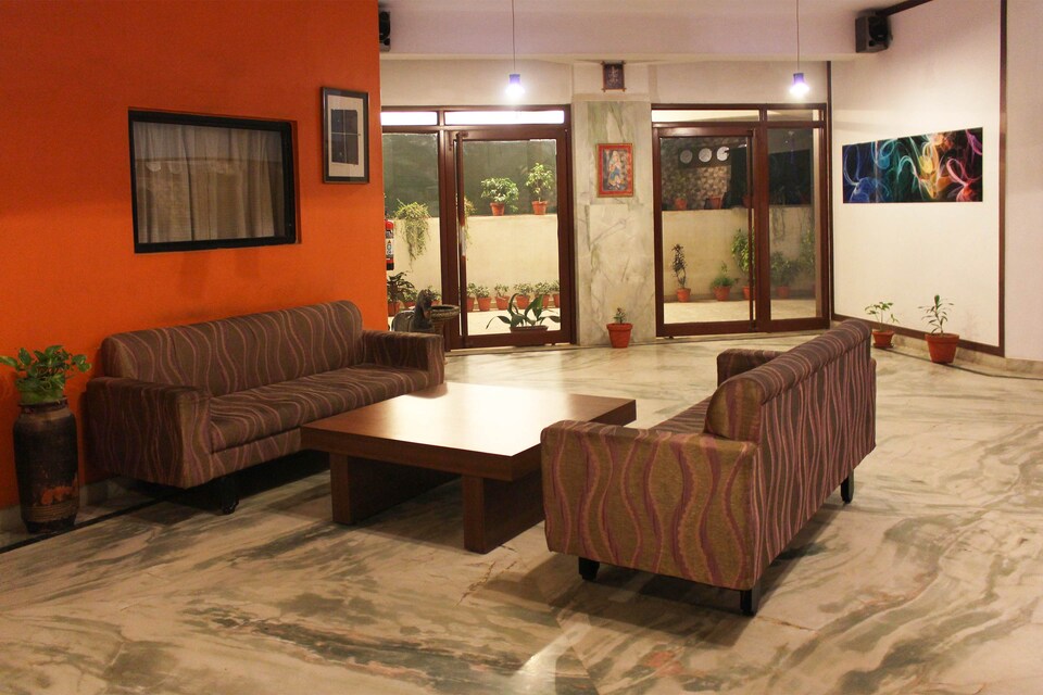 OYO Hotel 3219 Bus Stand, Bhiwadi, Bhiwadi