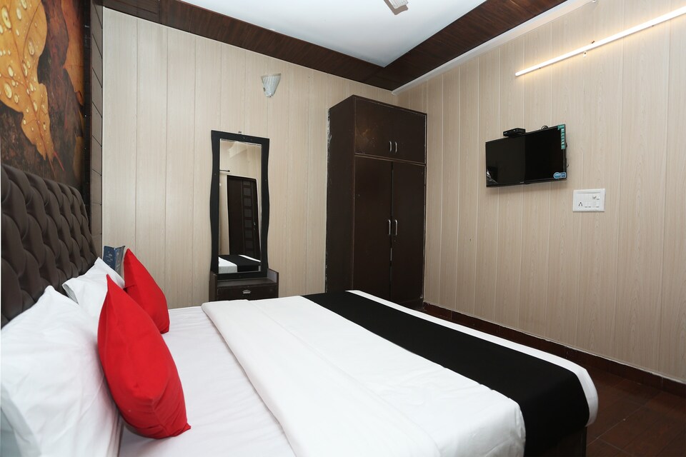 Capital O 24794 Aaryavan Resorts, Bhupatwala Haridwar, Haridwar