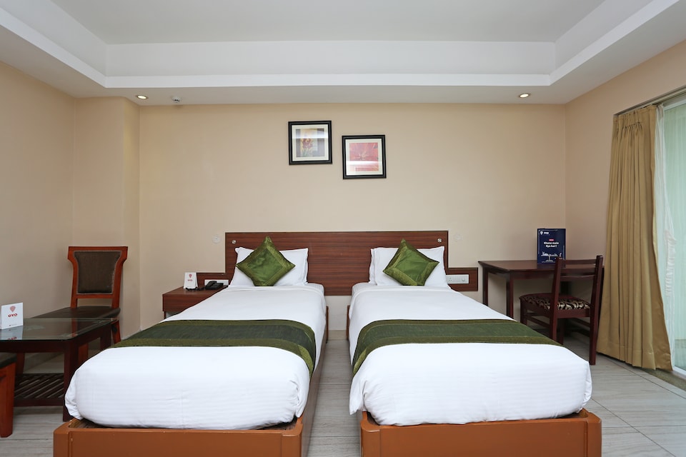 OYO 8779 Bj'S By The Way, Patia Bhubaneswar, Bhubaneswar