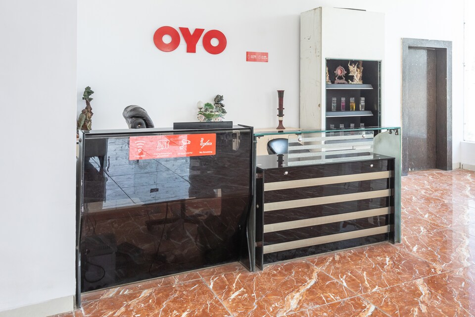 OYO 24843 Hotel Mapels Blue, Dewas City, Dewas