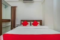 OYO Stay Zone Near Phoenix Marketcity