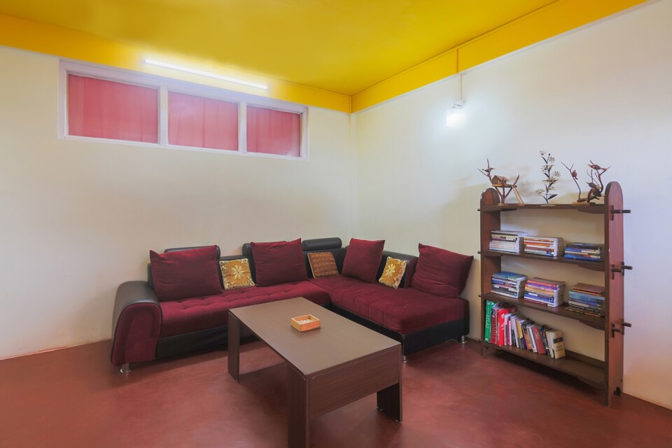 OYO Home 24864 Exotic 2BHK Golf Course, Shillong, शिलांग