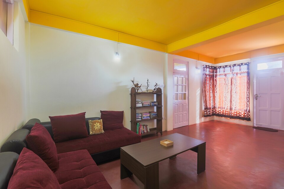 OYO Home 24864 Exotic 2BHK Golf Course, Shillong, शिलांग