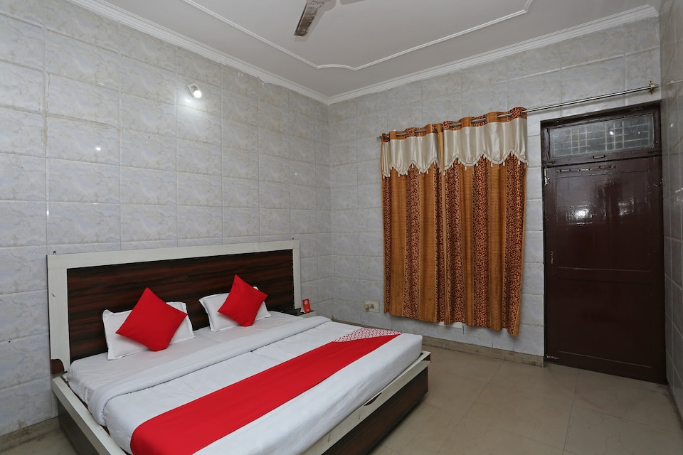 OYO 24893 Palak Lodge, Katra, Katra