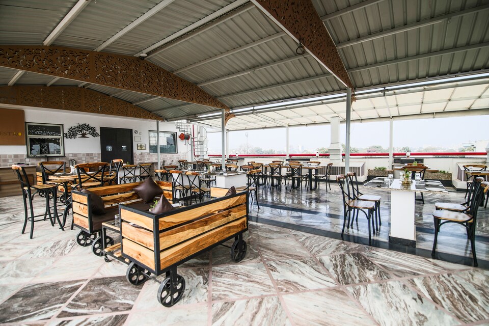 Capital O 24899 Mehrangarh Palace, Udaipur Central, Udaipur