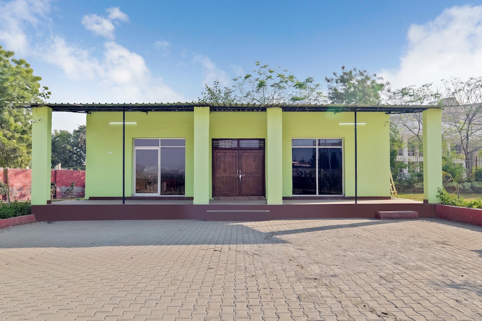 OYO Home 24908 Ira Greens Farm, Manesar Gurgaon, Gurgaon
