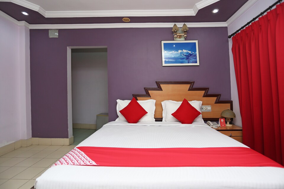 OYO 24916 Hotel Aquatic Palace, Kalyani, Kolkata