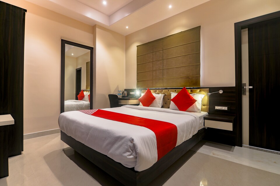 Capital O 24930 Aditya Residency, GS Road Guwahati, Guwahati