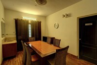 OYO Aiwan E Ashraf Suites Near Snow City