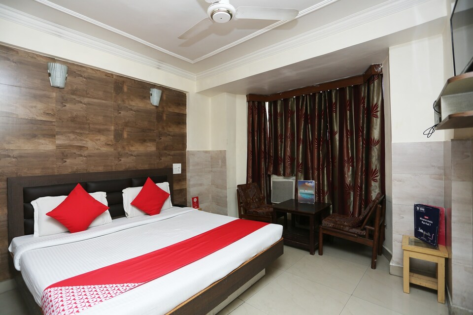 OYO 24954 Hotel Amrita, Jammu, Jammu