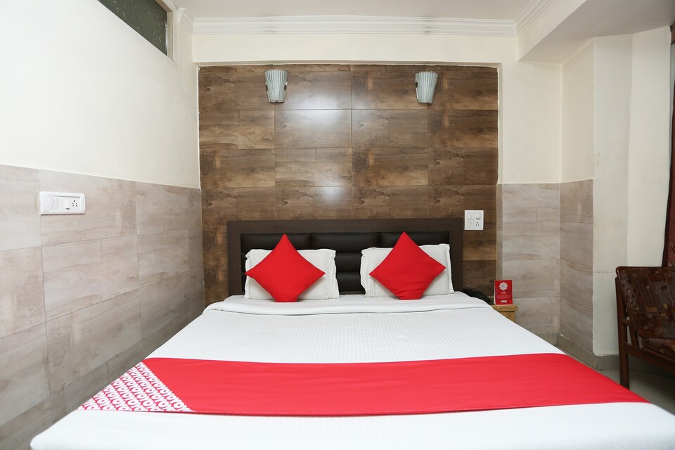 OYO 24954 Hotel Amrita, Jammu, Jammu