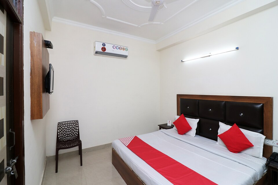 OYO 24958 Hotel Dayal, Agra, Agra