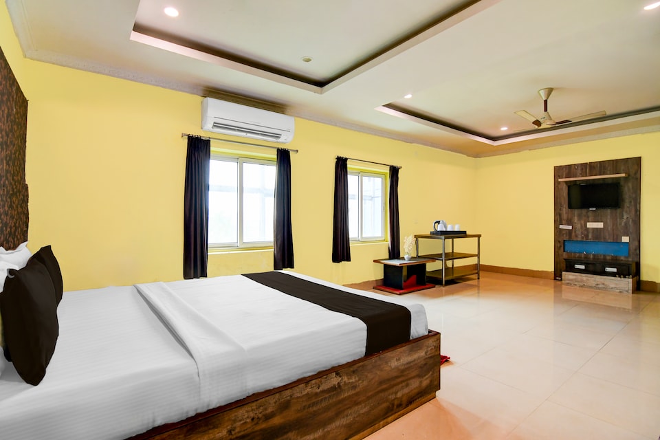 Super Collection O Tamando Jagannath Temple Formerly Hotel Blue Royal, Khandagiri Bhubaneswar, Bhubaneswar