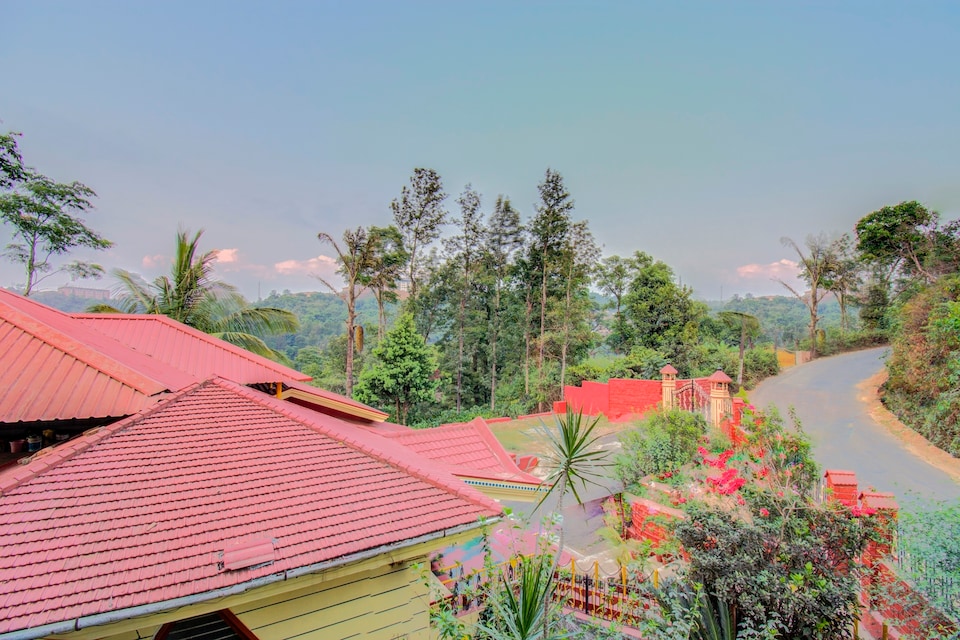 OYO Home 24975 Tranquil Stay Abbey Falls, Madikeri, Coorg