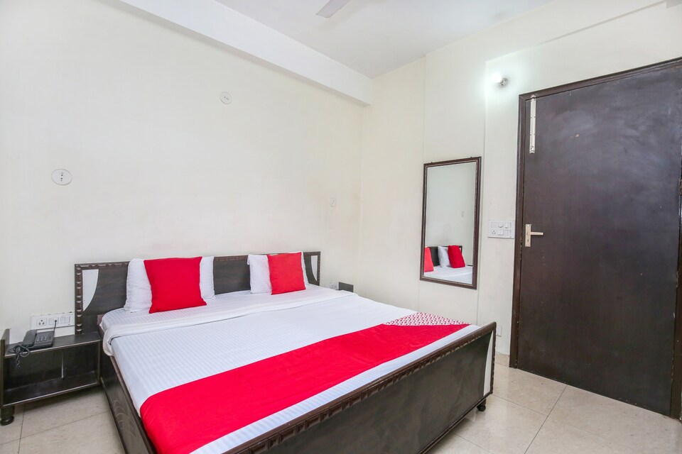 OYO 24978 Maryada Hotel, Queens Road Amritsar, Amritsar