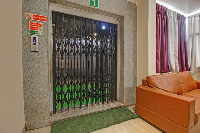 Hotel O by OYO Royal Inn Hotel