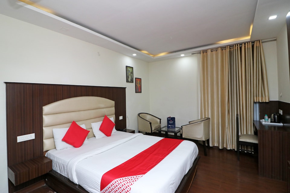 Capital O 24994 Castle View, Roorkee, Roorkee