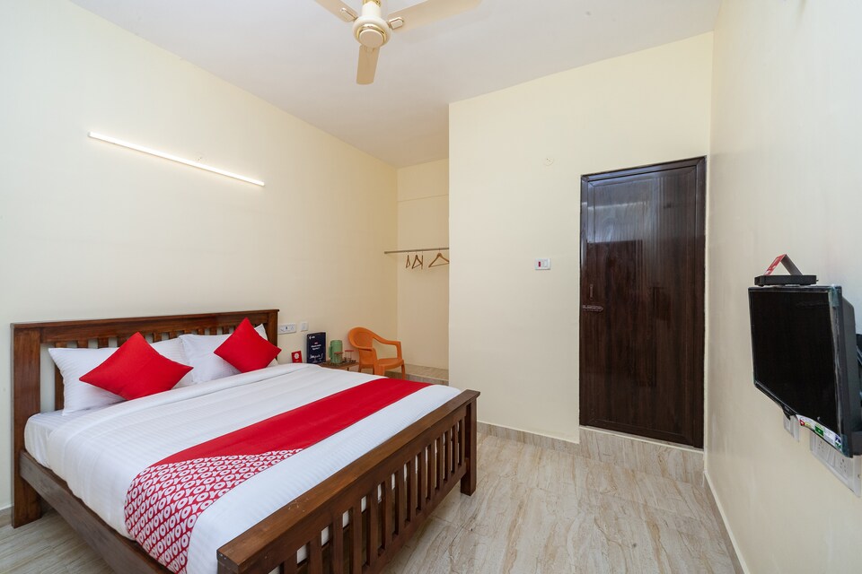 OYO Vinayak Residency, Poonamallee, Chennai