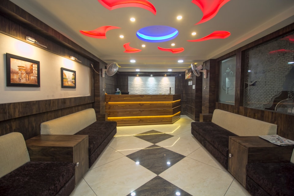 OYO 25007 Hotel Royal Garden, Champasari Siliguri, Siliguri