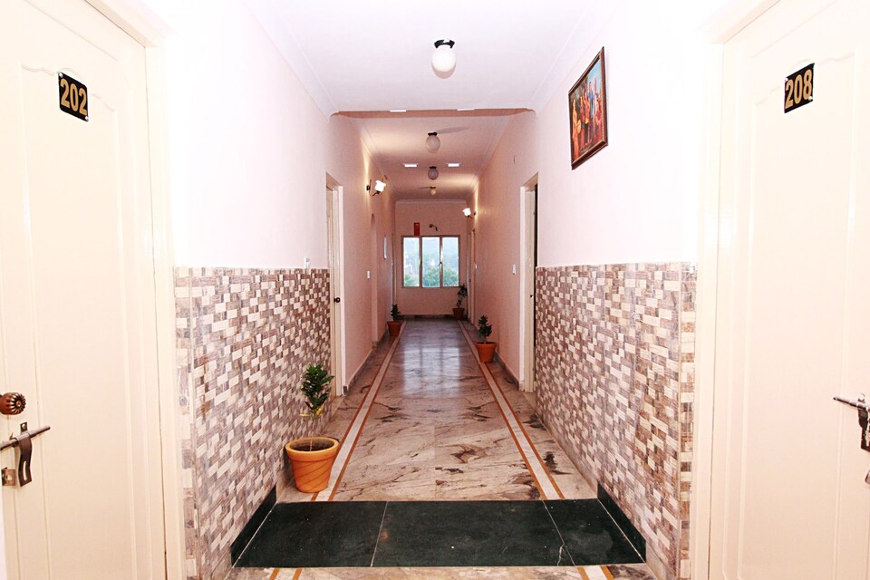 Hotel O Amrit Resort, Alwar, Alwar