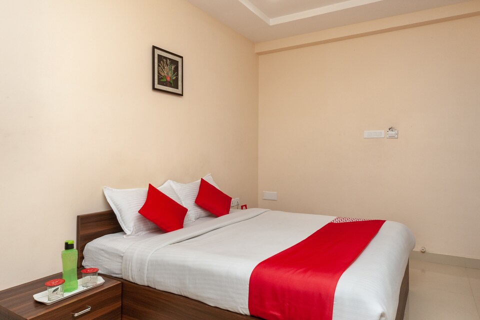 Live as CHN418 , T Nagar Chennai, Chennai