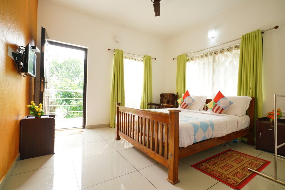 OYO Home 25052 Tranquil Stay Anachal, Anachal, Munnar