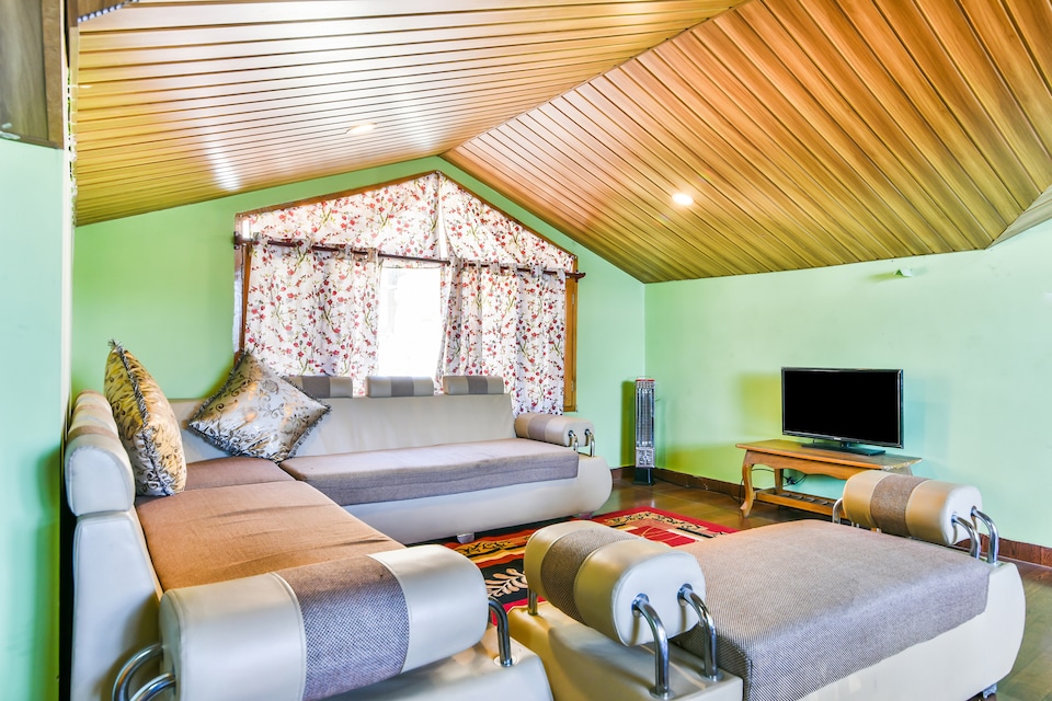 OYO Home 25067 Serene View 2BHK, Sanjauli, Shimla