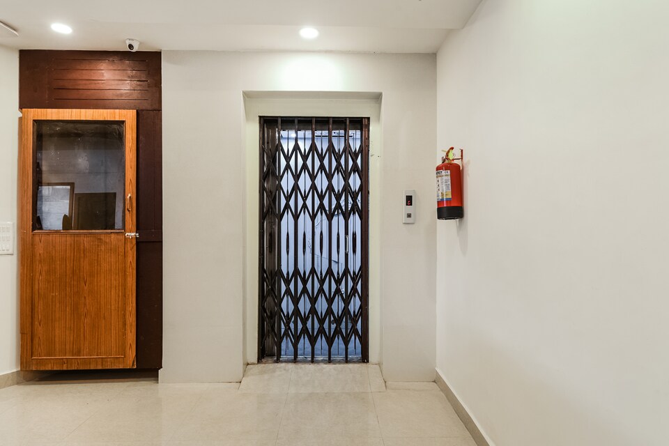 Live as VSK315, Transit Vizag, Visakhapatnam