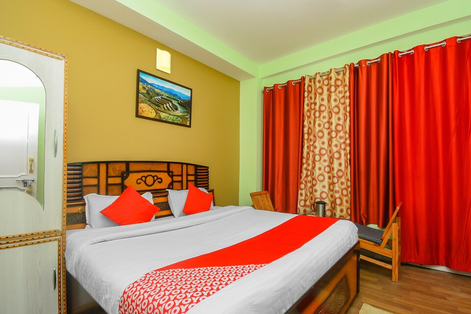 OYO 25126 Hotel Mansarovar, Banjar, Banjar