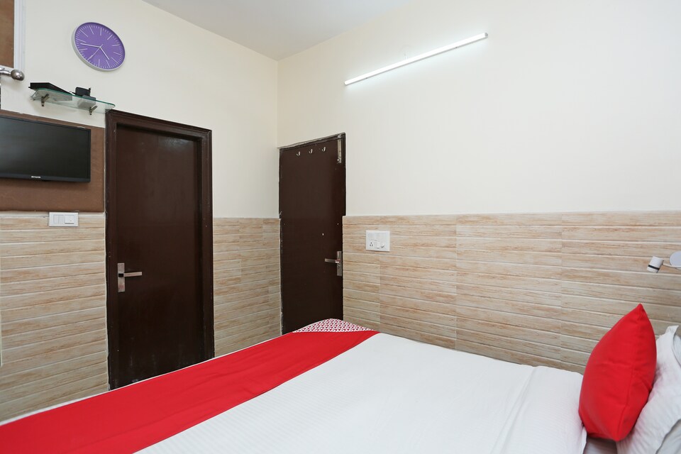 OYO 26156 CO Inn, Jammu, Jammu