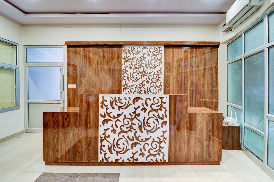 OYO 26159 Hotel Radiance, Swaroop Nagar Kanpur, Kanpur