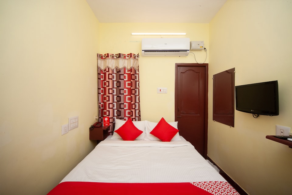 OYO 26168 The Clock Tower Hotel, Auroville, Pondicherry