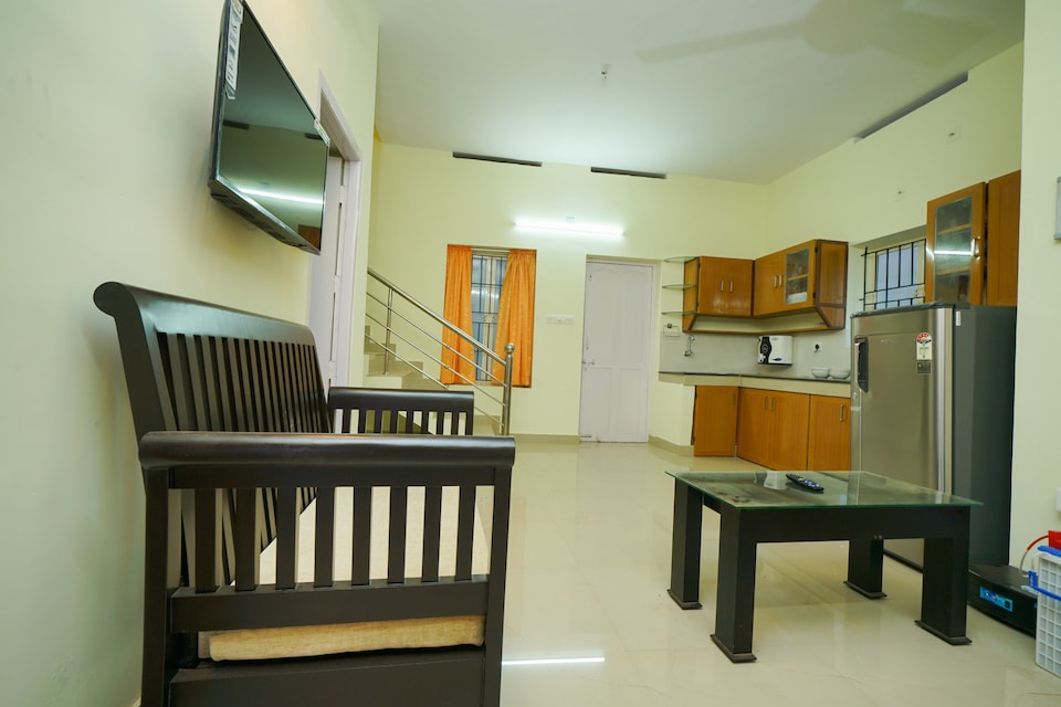 OYO Home 26184 Elegant Stay Near Kovalam Junction, Kovalam Kerala, Kovalam