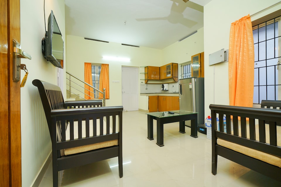 OYO Home 26184 Elegant Stay Near Kovalam Junction, Kovalam Kerala, Kovalam