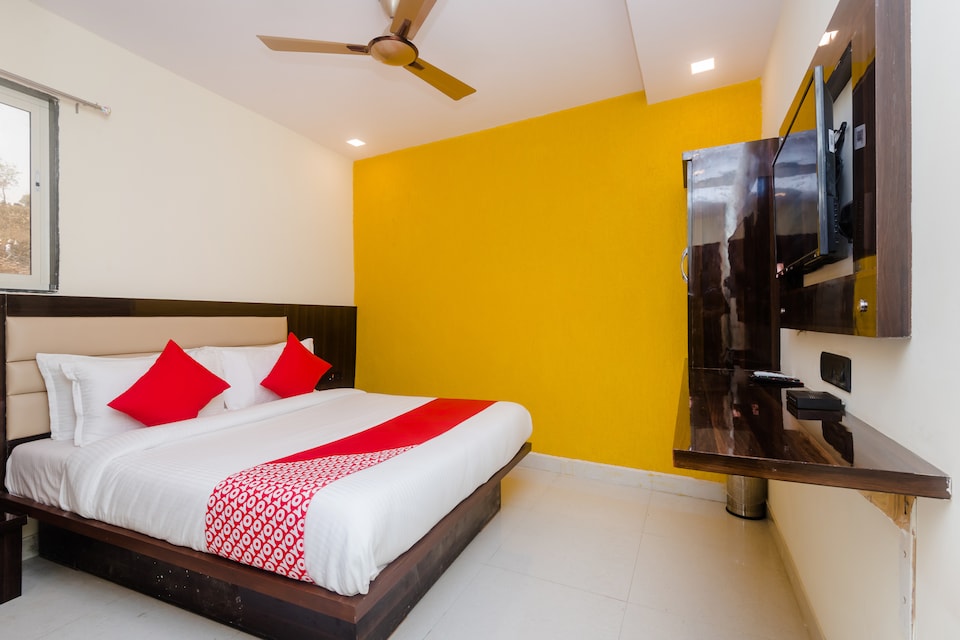 OYO 26199 Hotel Spring Hill, Mumbai SEEPZ, Mumbai