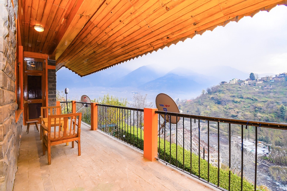 OYO 26212 Nirvana Village Retreat, NH 21 Manali, Manali