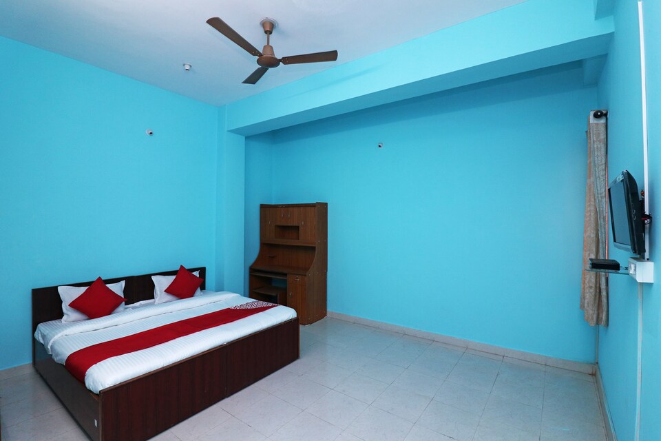 OYO 26220 Mezbaan Guest House, Airport Road - Bhopal, Bhopal