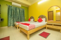 OYO Sonartari Residency