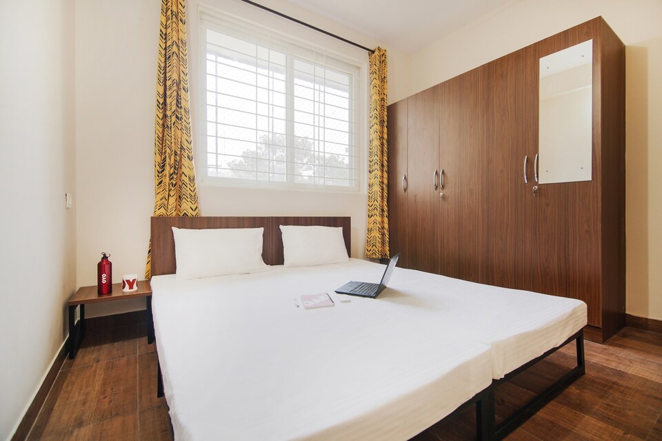 OYO LIFE BLR1243 World Trade Center Mathikere, Hebbal Bangalore, Bangalore