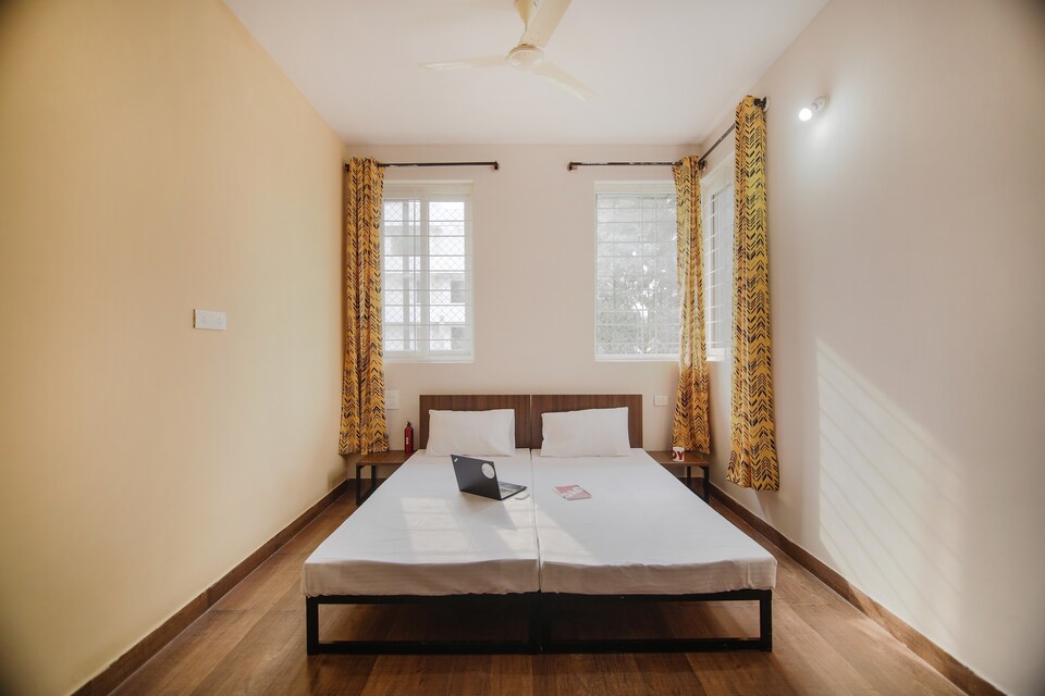 OYO LIFE BLR1243 World Trade Center Mathikere, Hebbal Bangalore, Bangalore